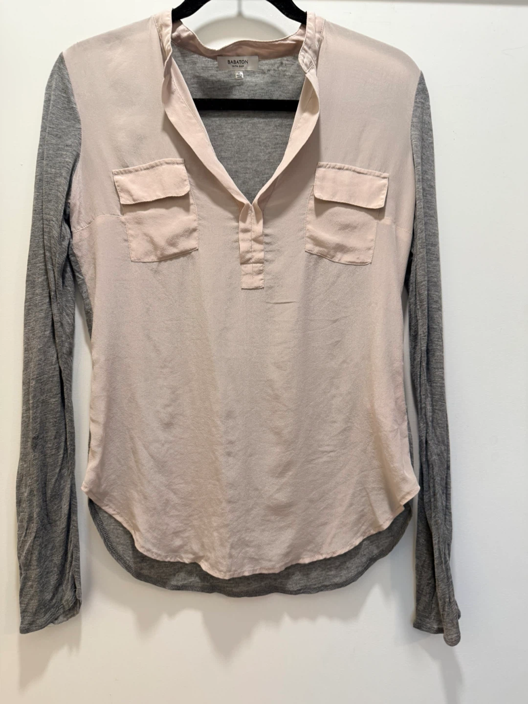 Babaton Women's XS Long Sleeve Shirt with Silk