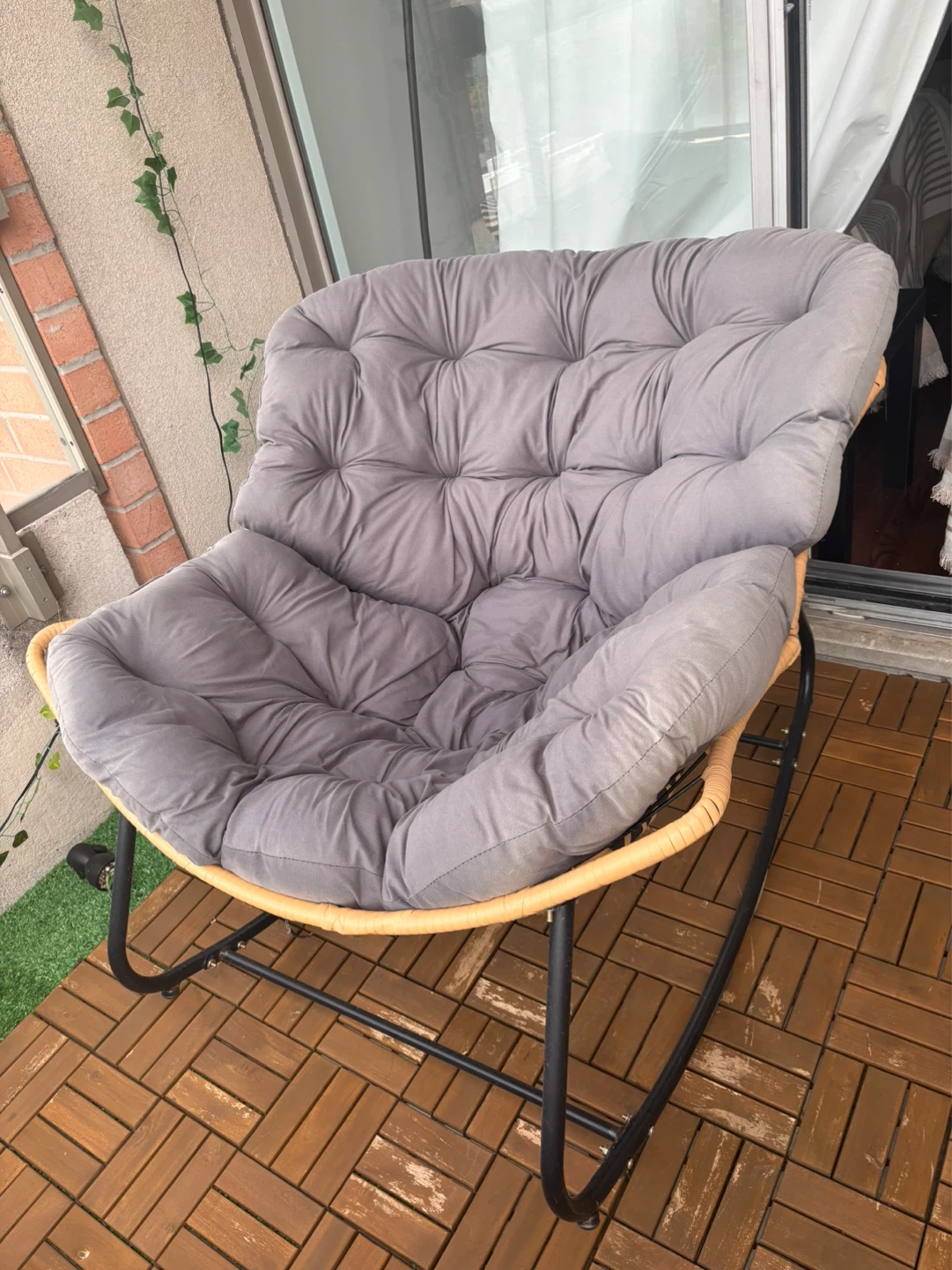 Rocking chair