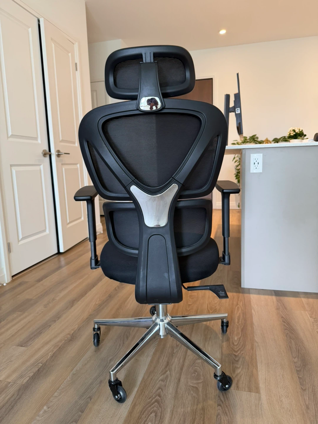 Black Ergonomic Office Chair with Headrest - photo 4