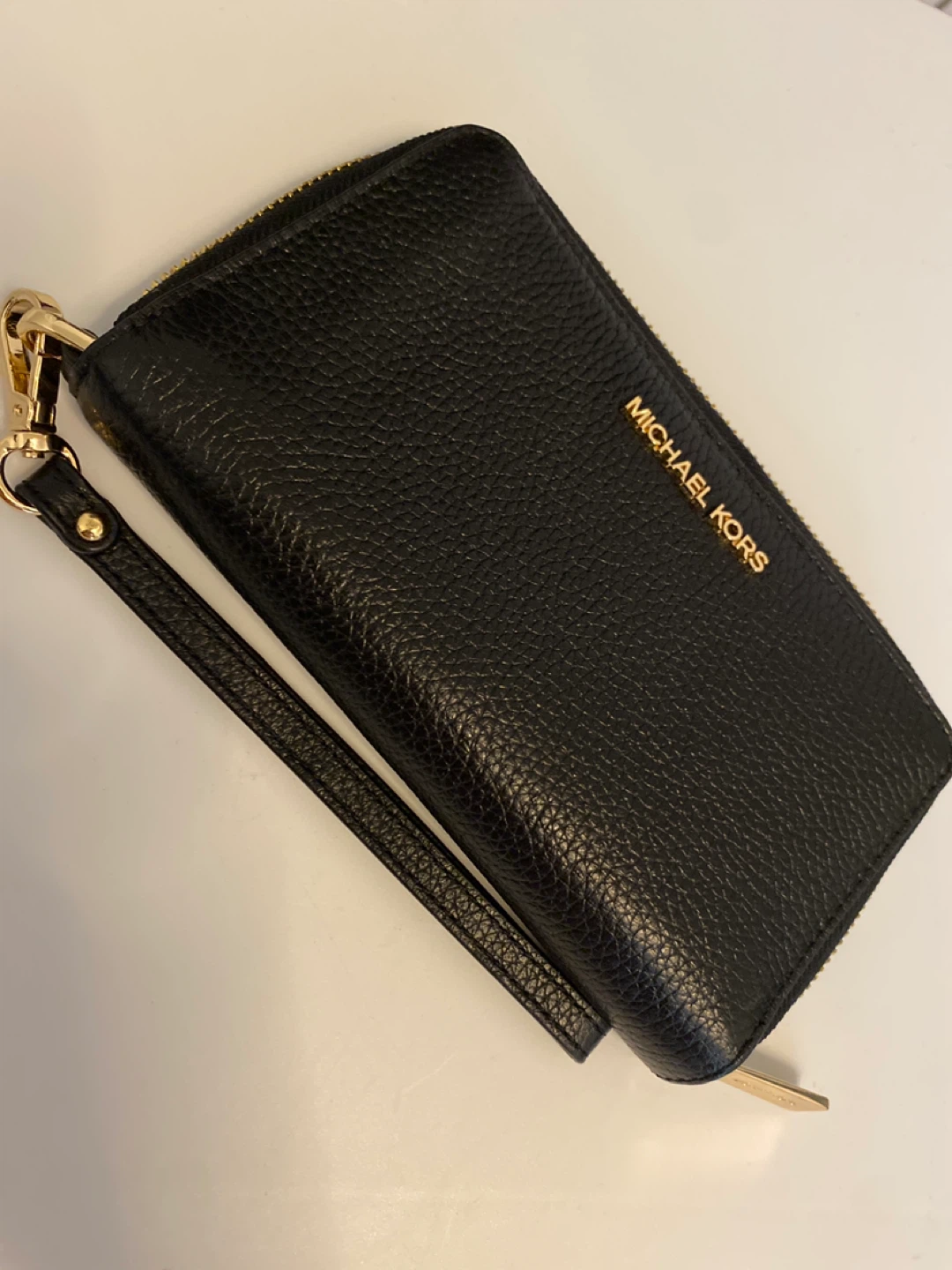 Michael Kors Black Leather Wristlet Wallet