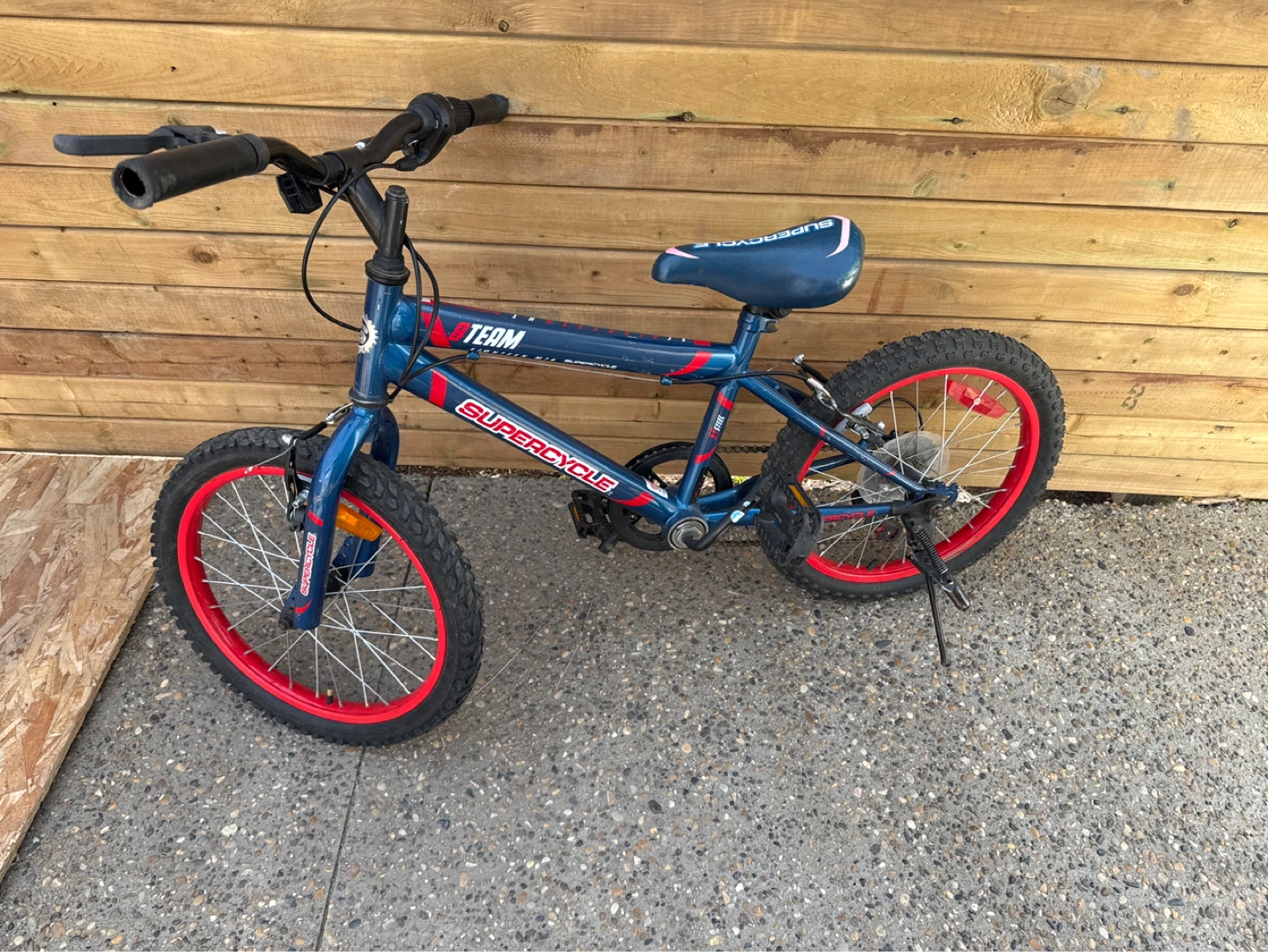 Supercycle Team Kids Bike
