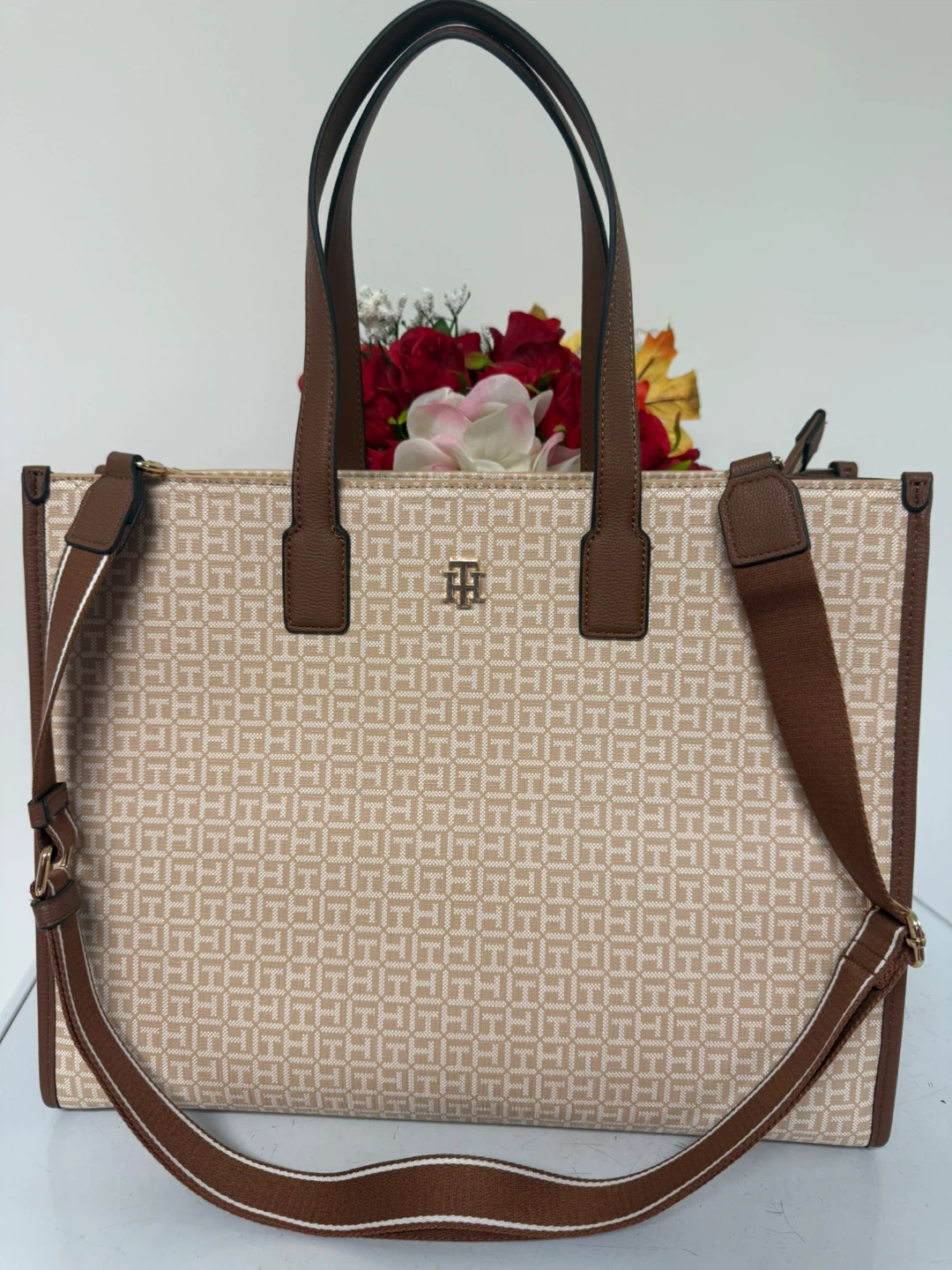 Tommy Hilfiger Tote Bag