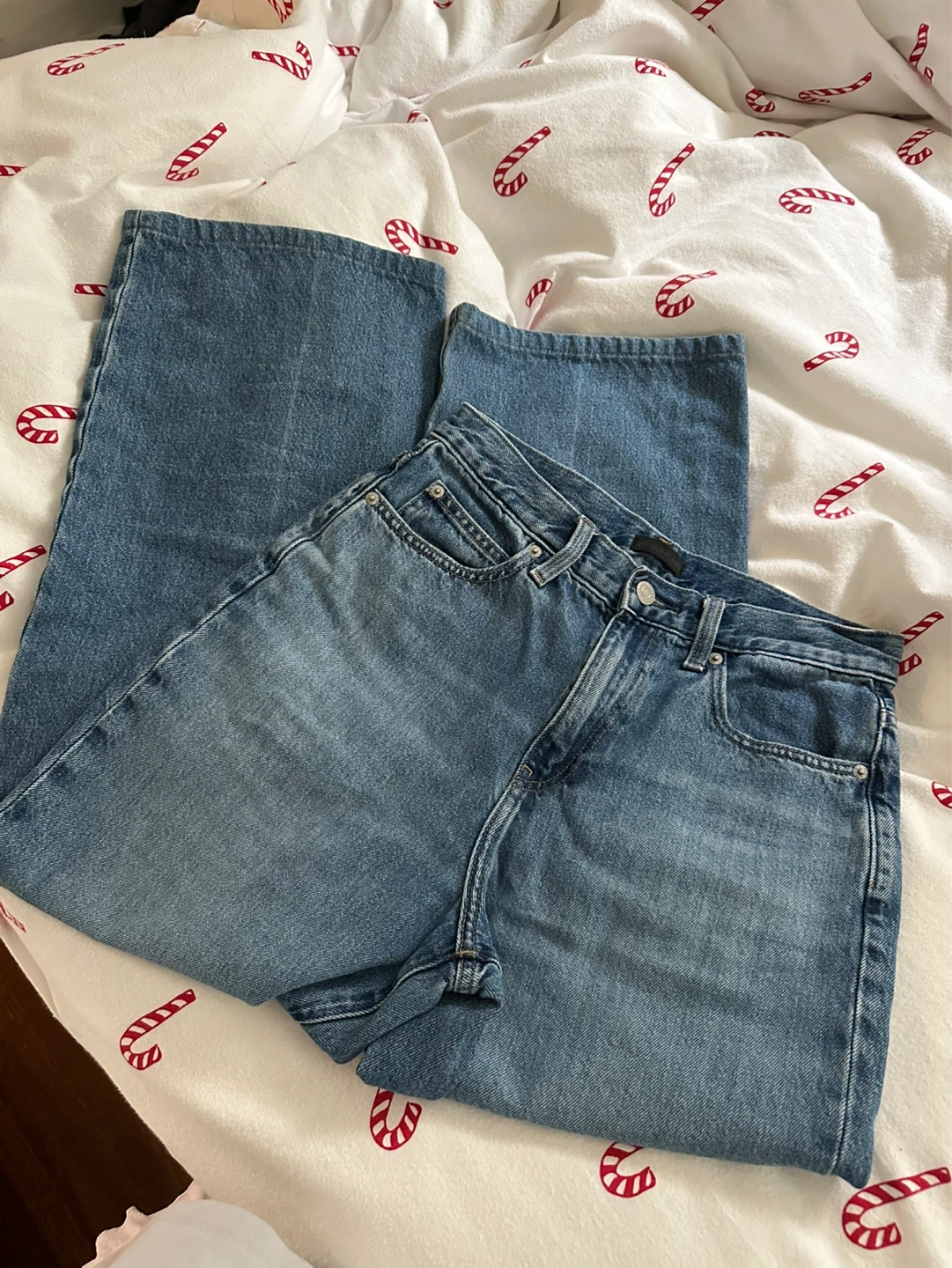 Uniqlo Wide Straight Jeans 24 inch