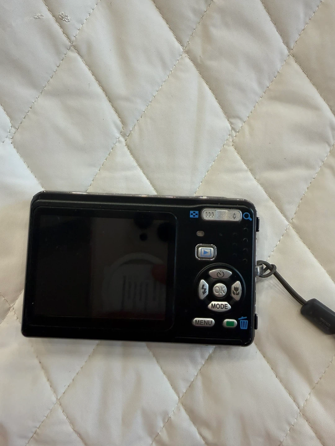 Pentax 8.0 Megapixels 7x Optical Zoom Digital Camera - photo 3