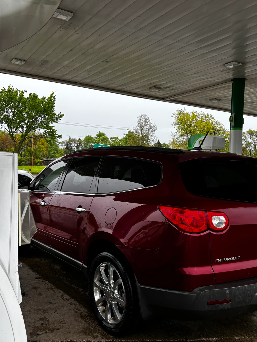 2009 Chevrolet Traverse LT - photo 4