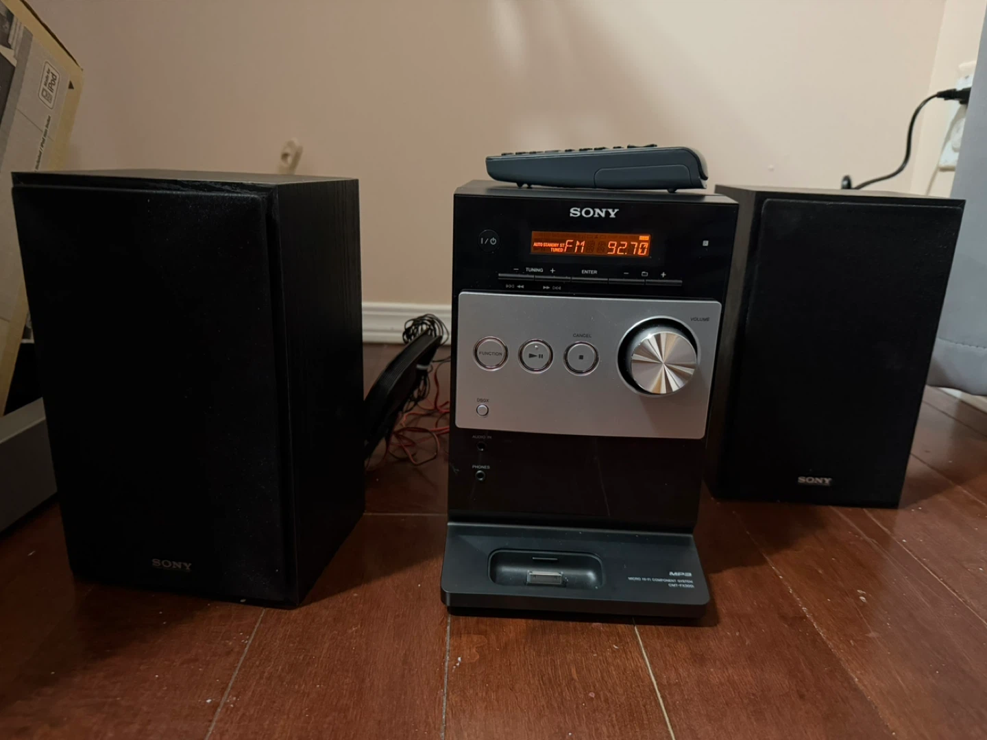 Sony CMT-FX300i Micro Hi-Fi Component System - photo 2