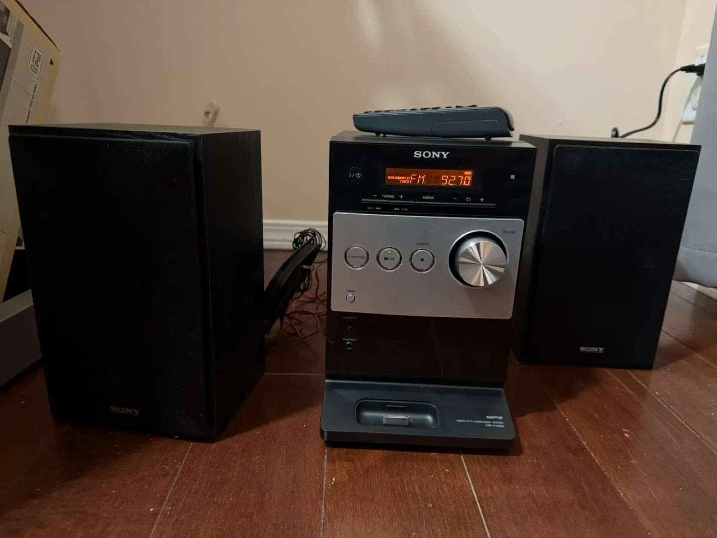 Sony CMT-FX300i Micro Hi-Fi Component System - photo 2