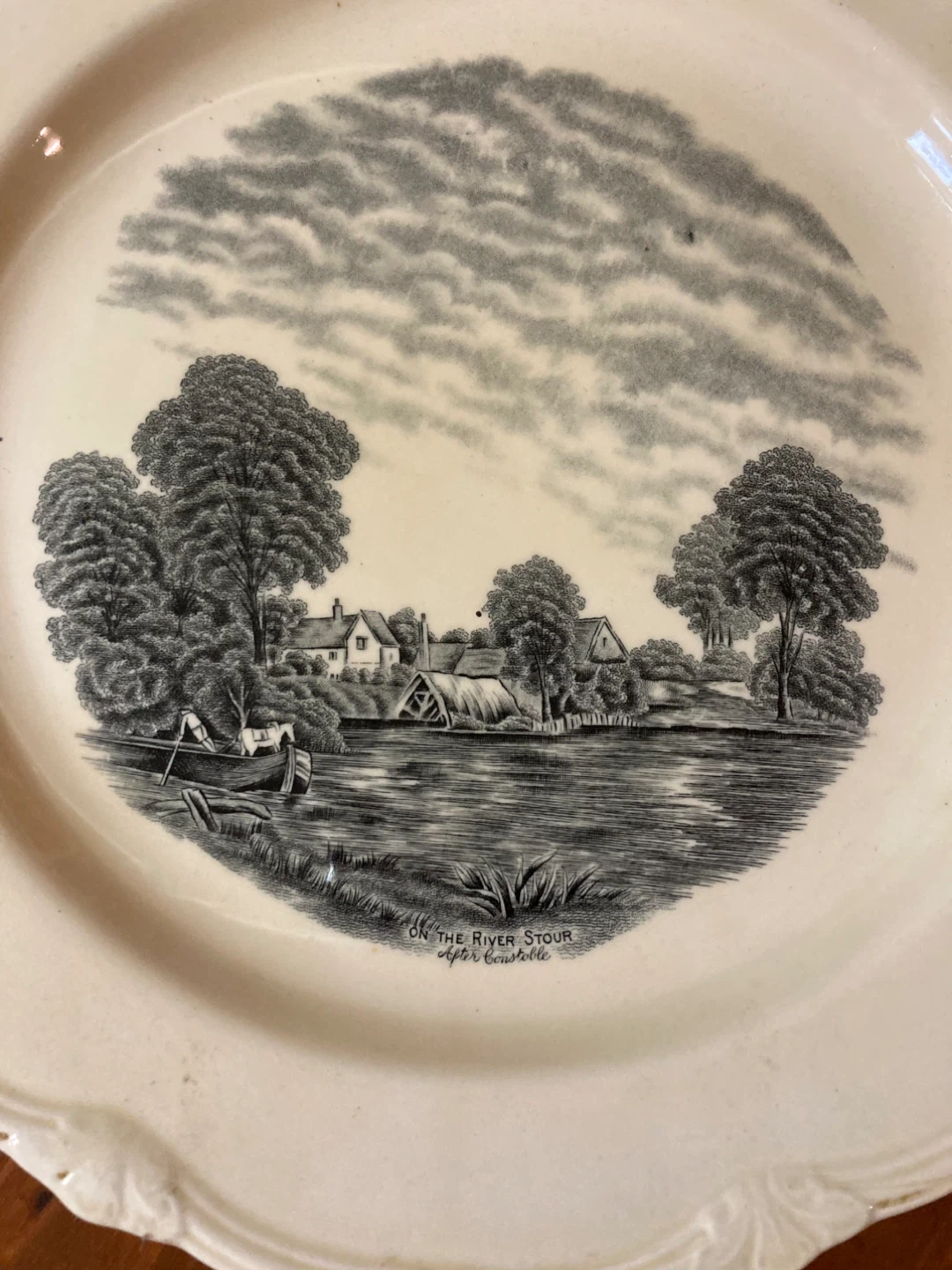 Decorative Plate 'On The River Stour' After Constable - photo 2