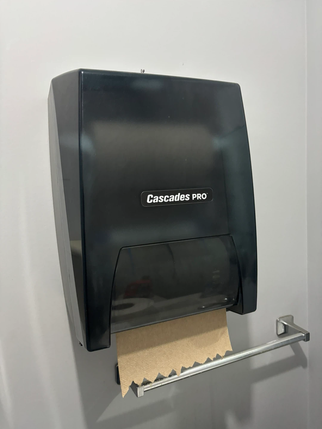 Cascades PRO Black Paper Towel Dispenser