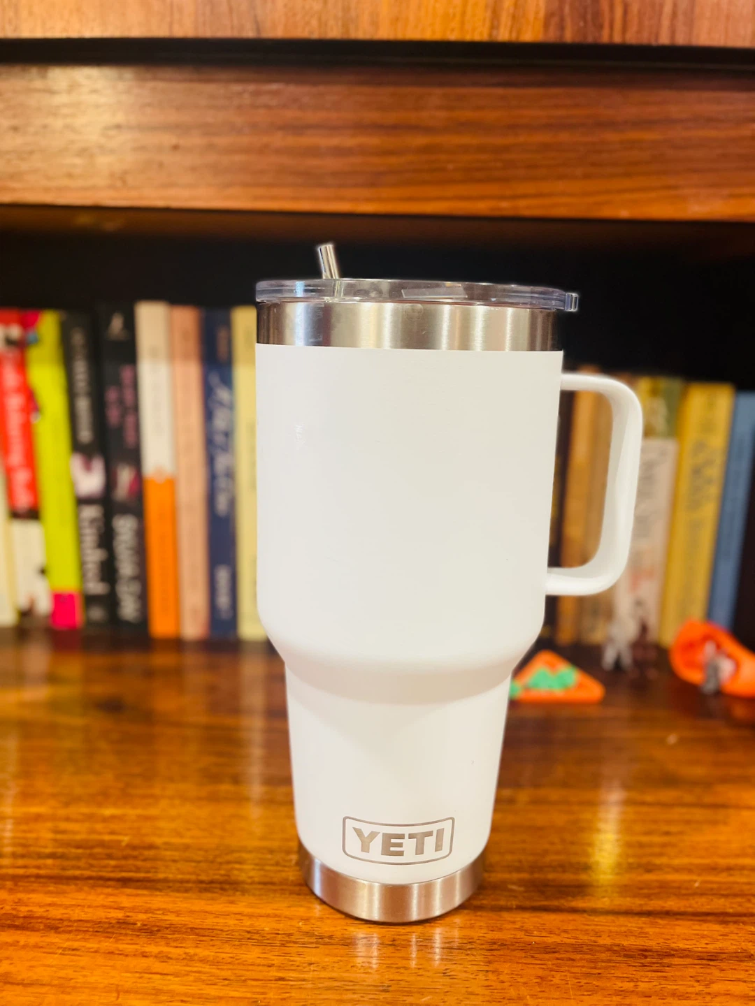 Yeti White Rambler Tumbler with Handle and Straw