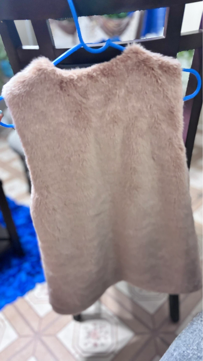 Faux Fur Vest - photo 2