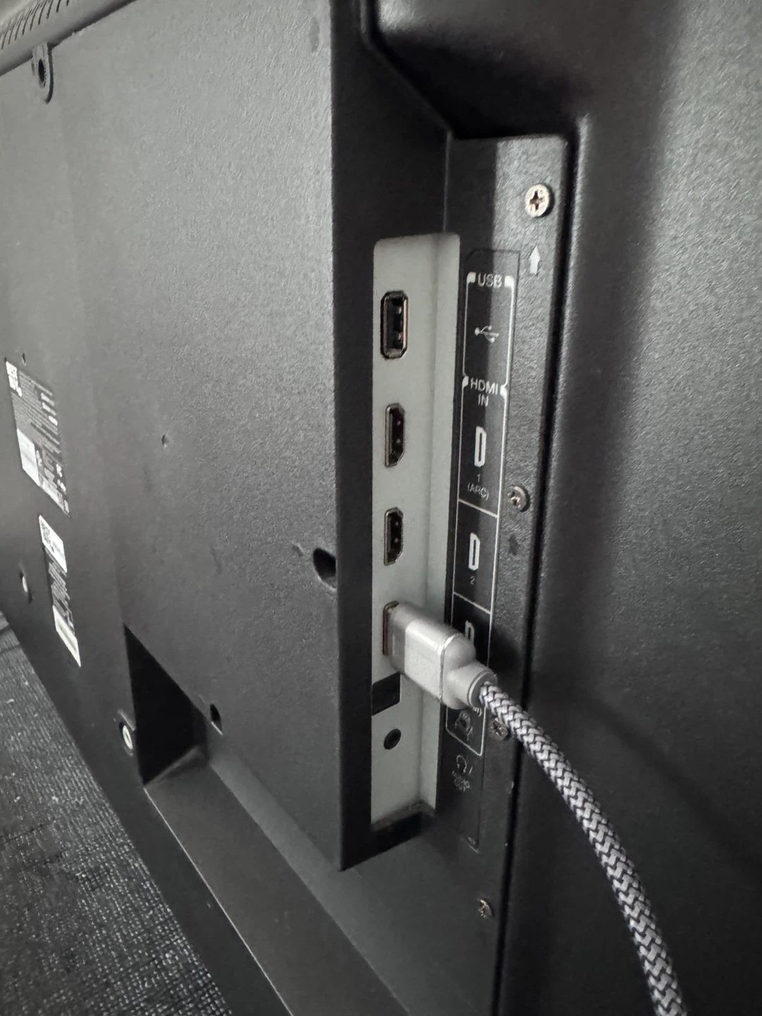 Toshiba Flat Screen TV - photo 5