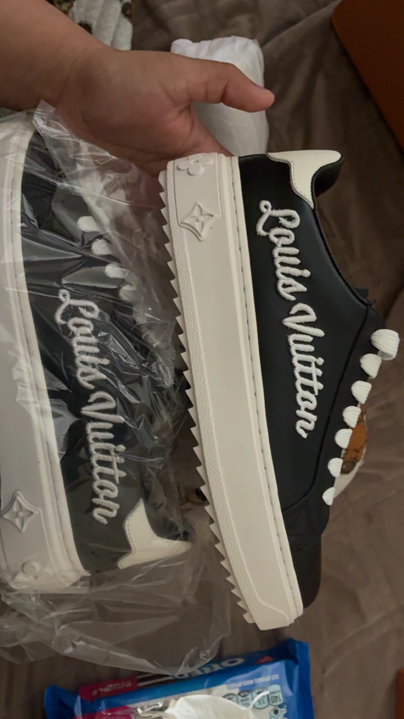 Louis Vuitton Black Cowhide Sneakers
