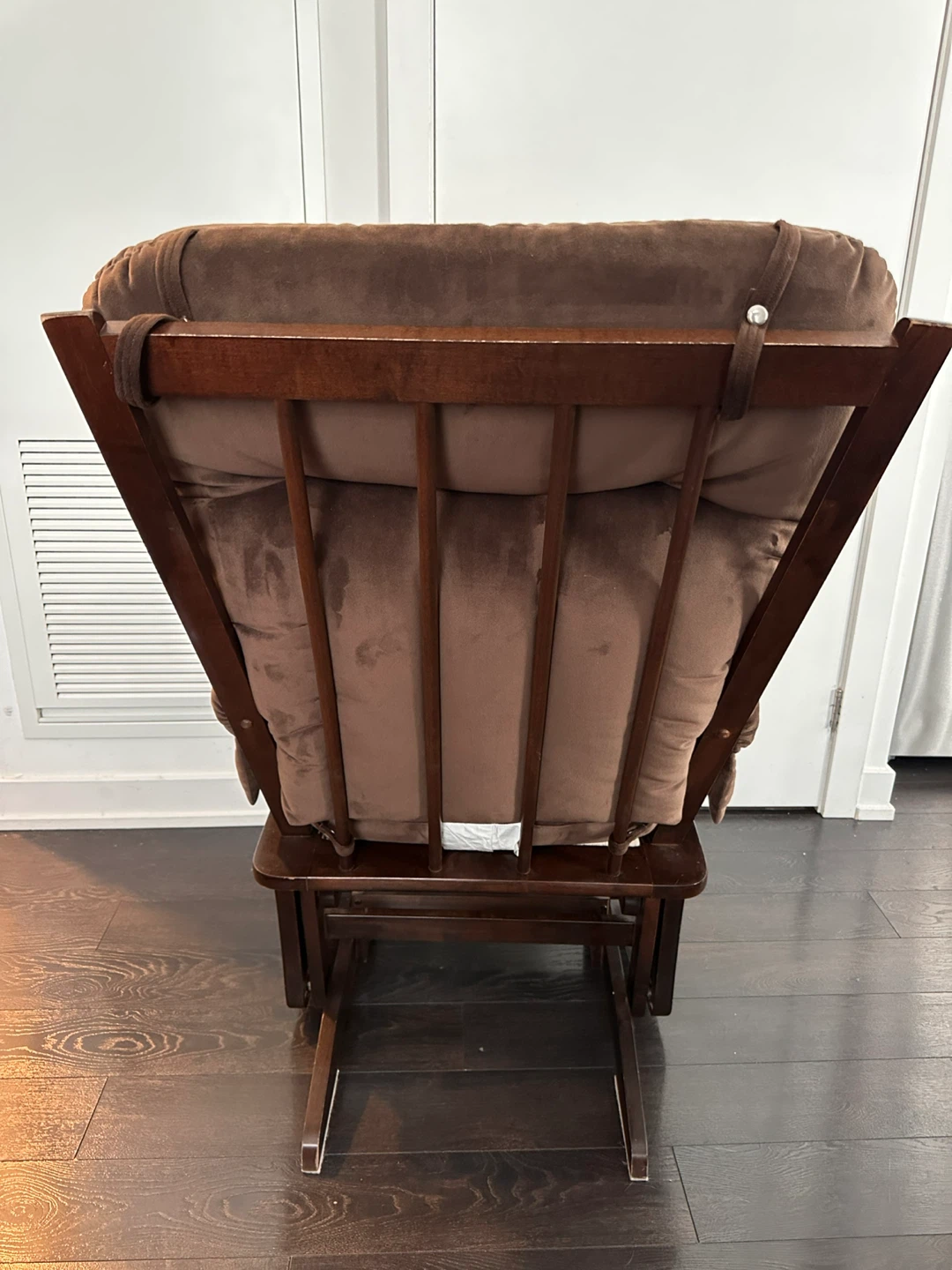 Dutailier Glider Rocker Chair - photo 3