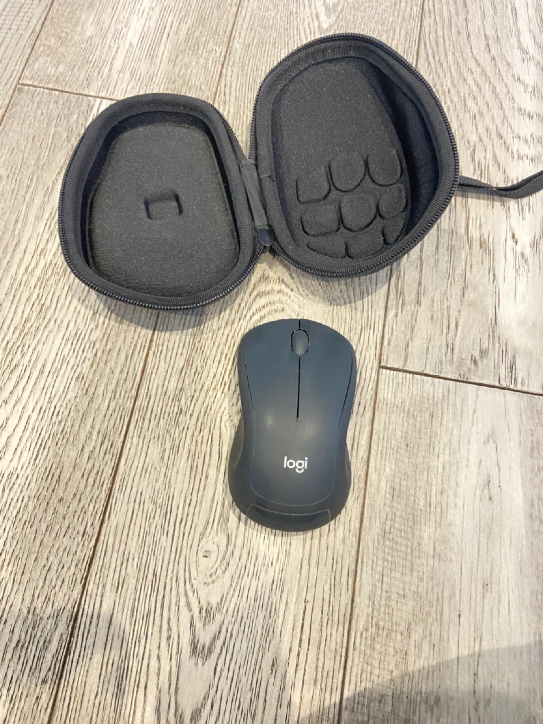 Logitech Wireless Mouse with Travel Case