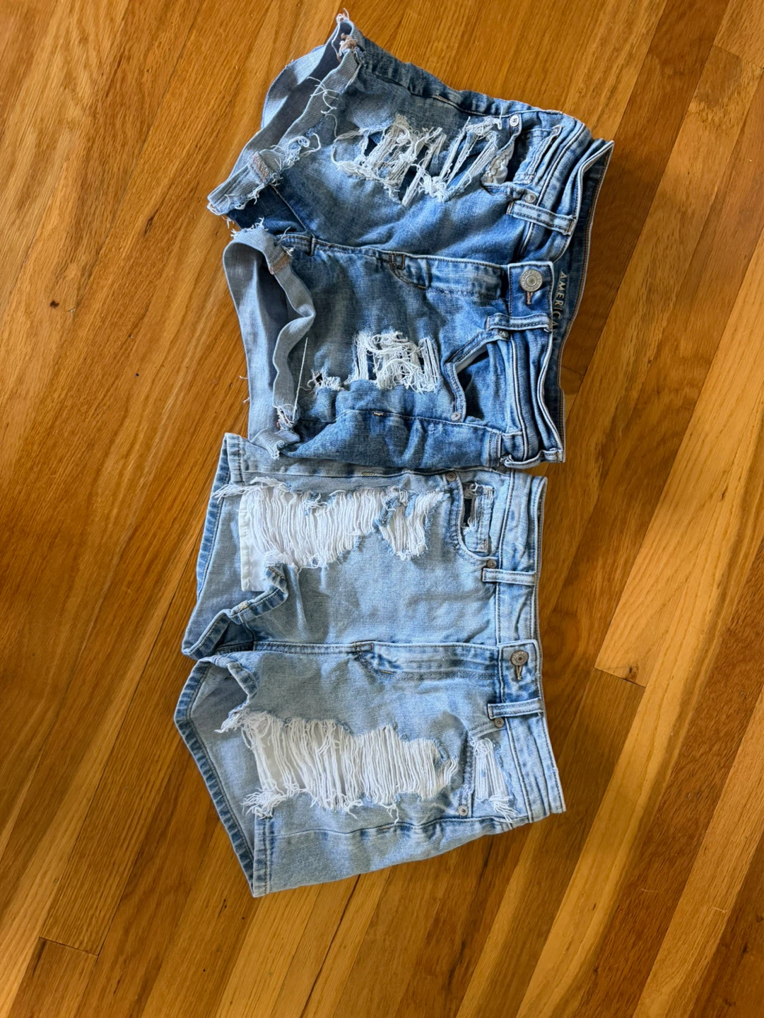 American Eagle Outfiters Denim Shorts Size 0 & 2