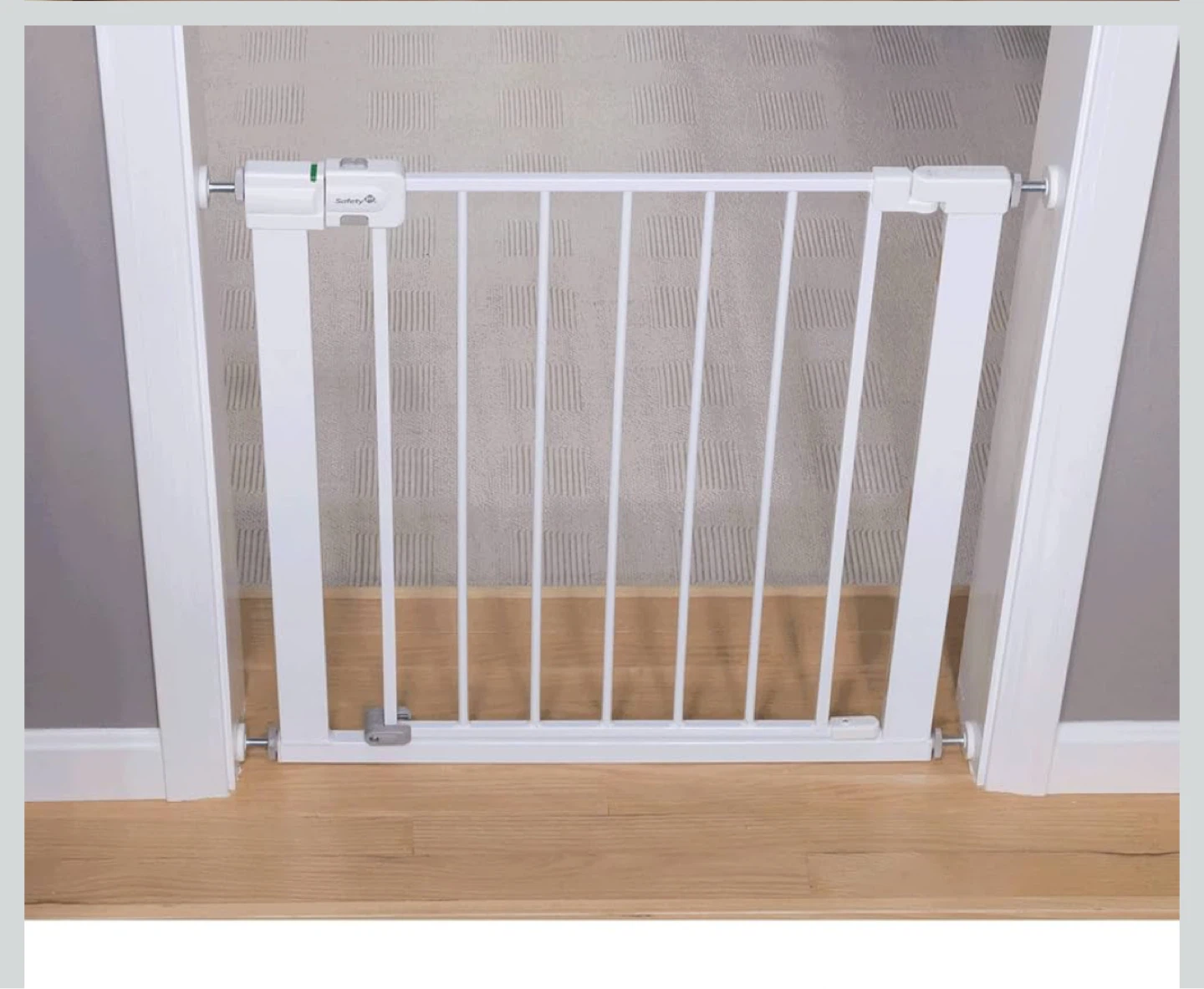 Safety 1st White Metal Baby Gate
