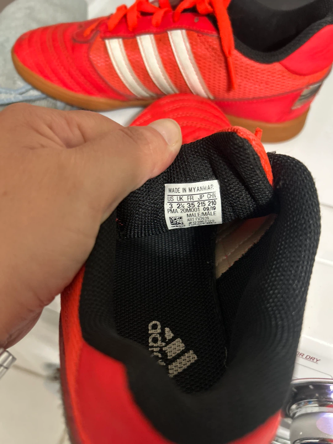 Adidas Soccer Cleats Size 3 - photo 3