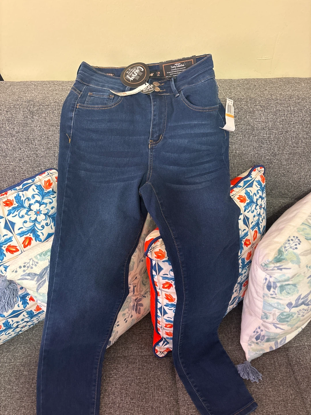 Curvy Collection Dark Wash Skinny Jeans Size 10 - photo 2