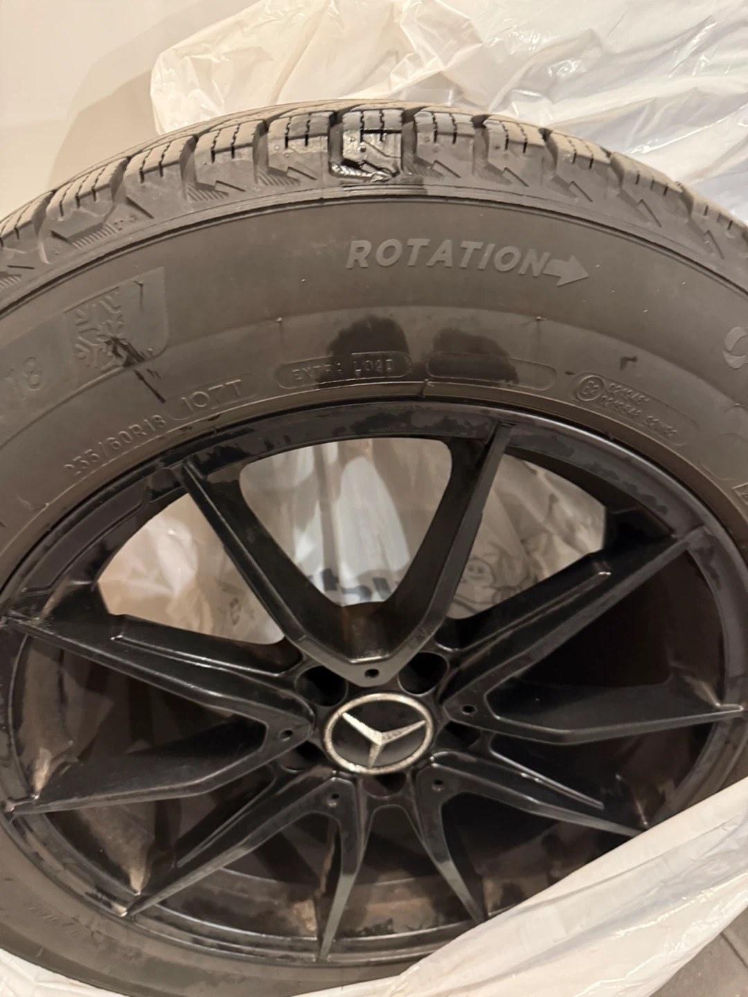 Michelin Winter Tire with Mercedes Rim - photo 5
