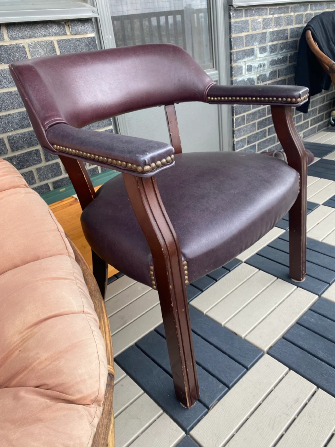 Chair - photo 3