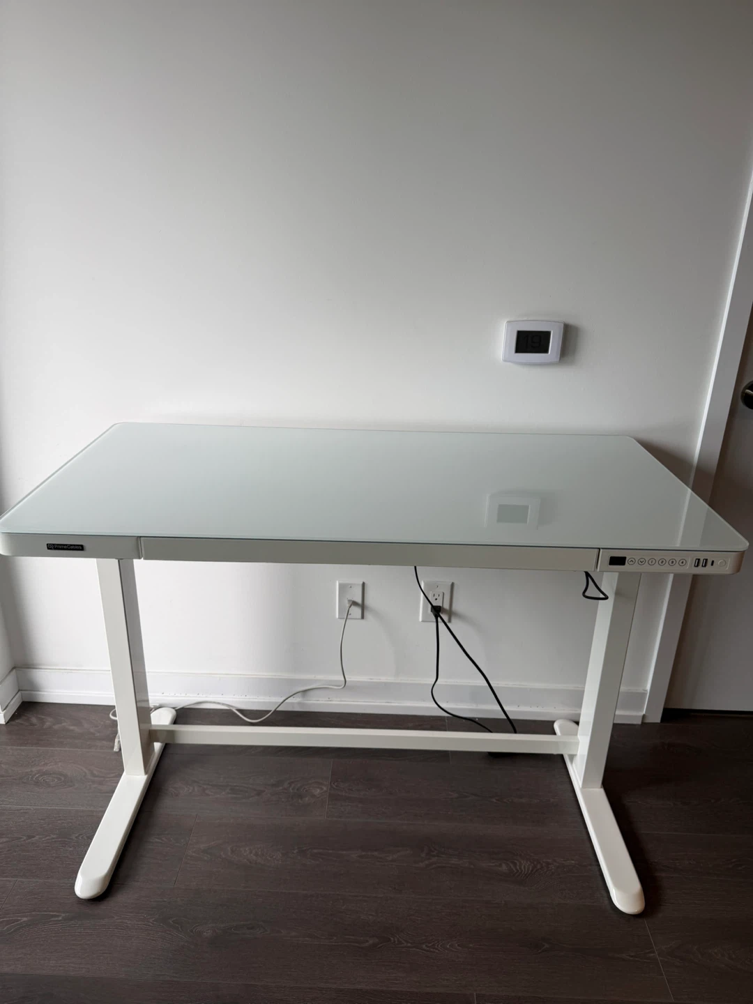 Electric Standing Desk (Glass Top + USB)