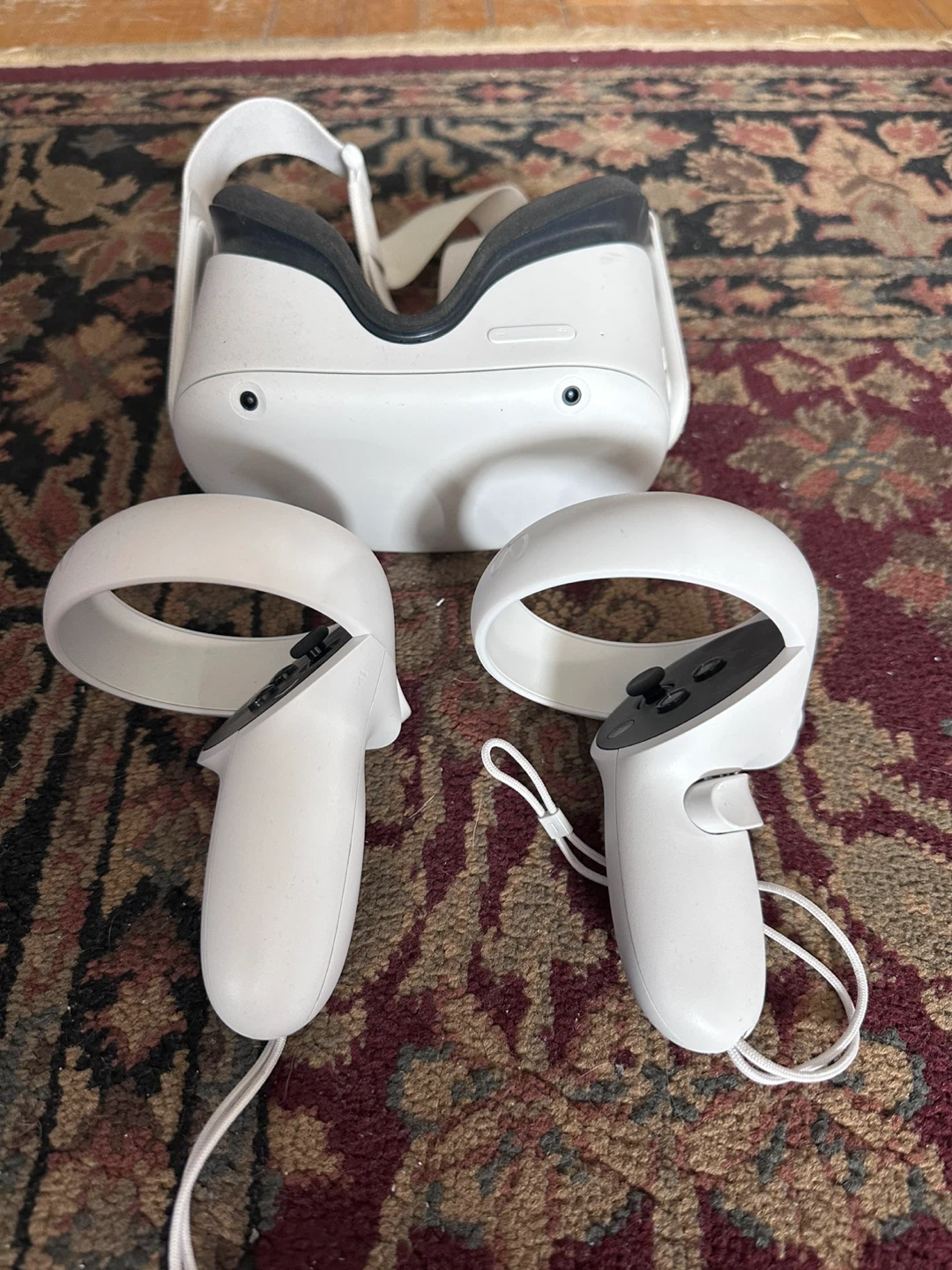 Meta Quest 2 Virtual Reality Headset with Controllers - photo 4
