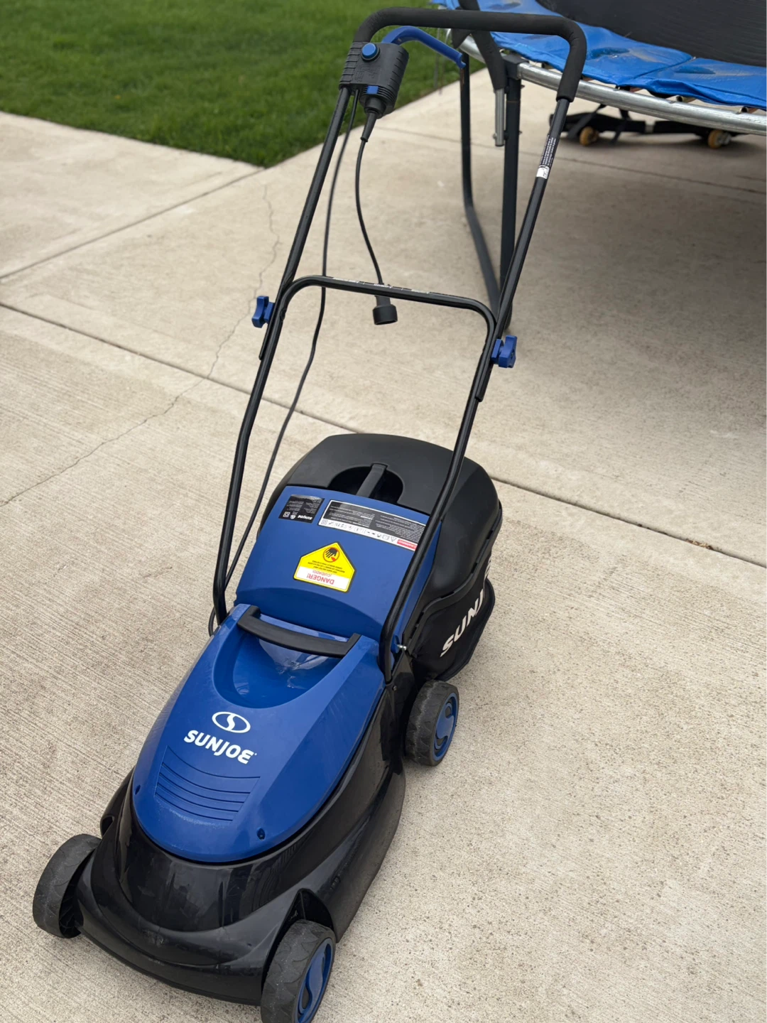 Sun Joe Electric Lawn Mower