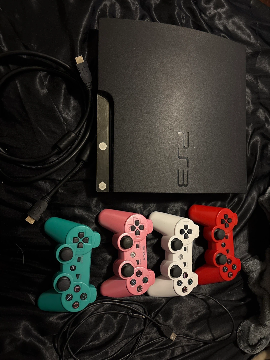 PS3 Bundle – 4 Controllers + 12 Games
