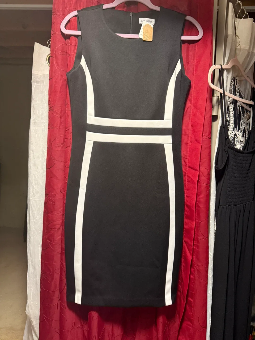 Calvin Klein Black & White Sheath Dress Size 8 - photo 4