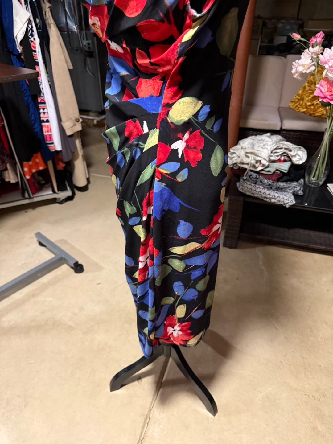 Black Floral Ruched Sheath Dress - photo 3