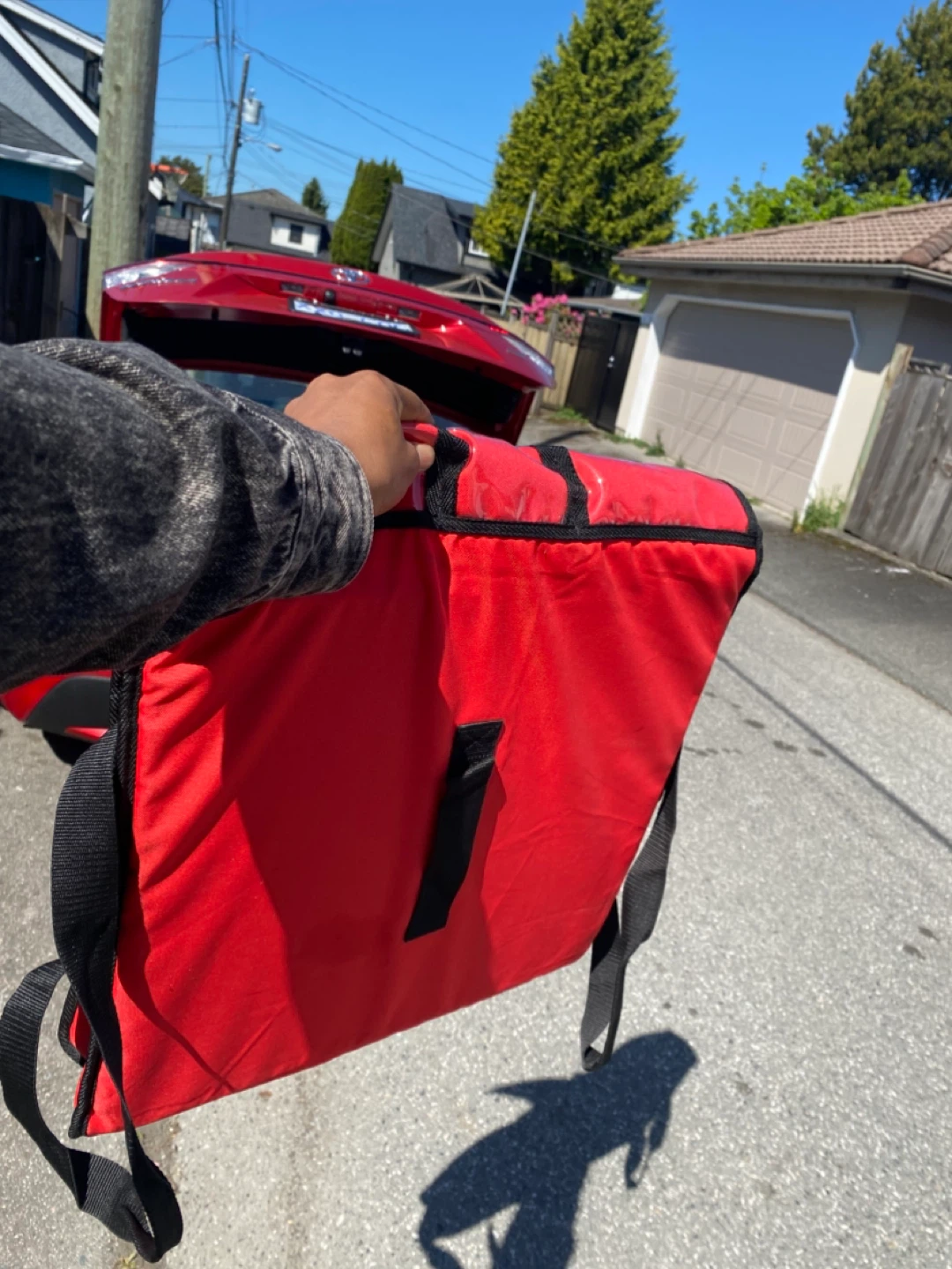 Red DoorDash Insulated Delivery Bag - photo 2