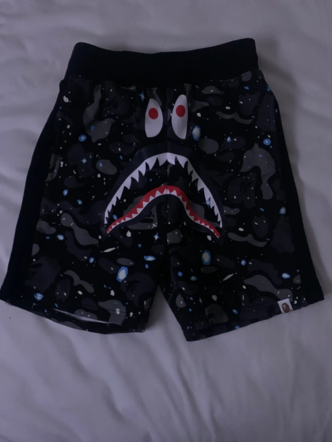A Bathing Ape Shark Print Shorts - Size M