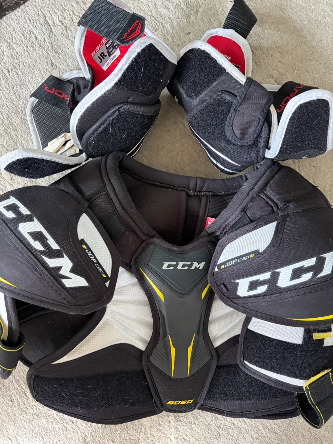 CCM chest protector and bauer hockey Shoulder Pads