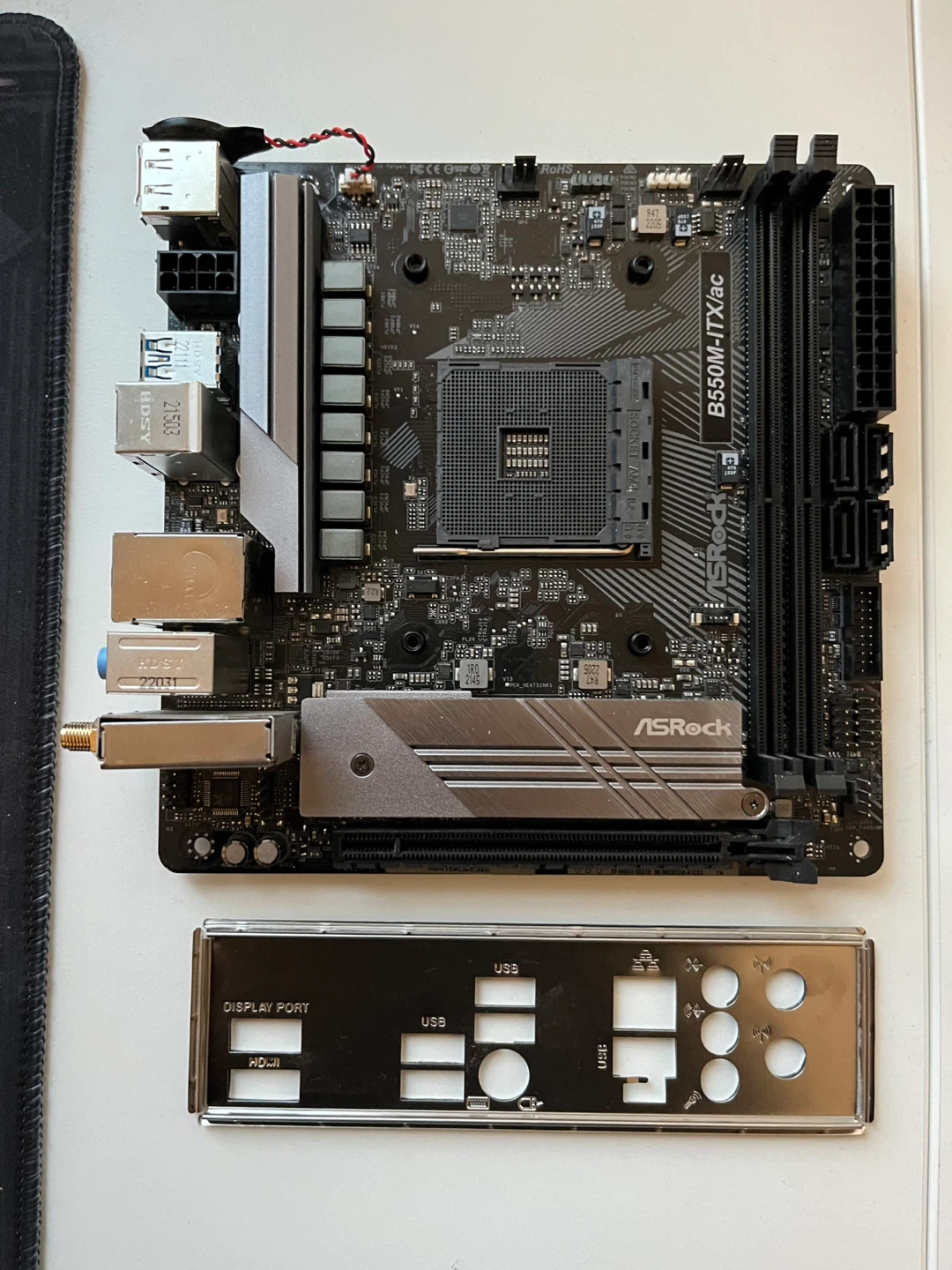 ASRock B550M-ITX/AC AM4 AMD B550 Mini ITX Motherboard