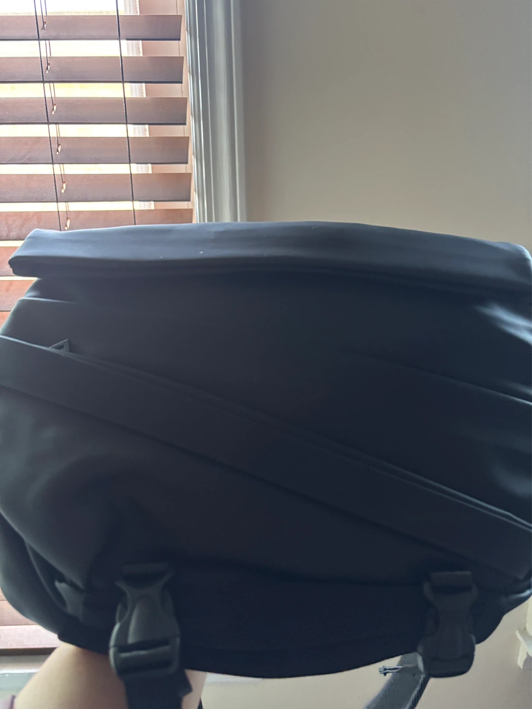New Black Sling Bag Fits Tablet & Books - photo 2