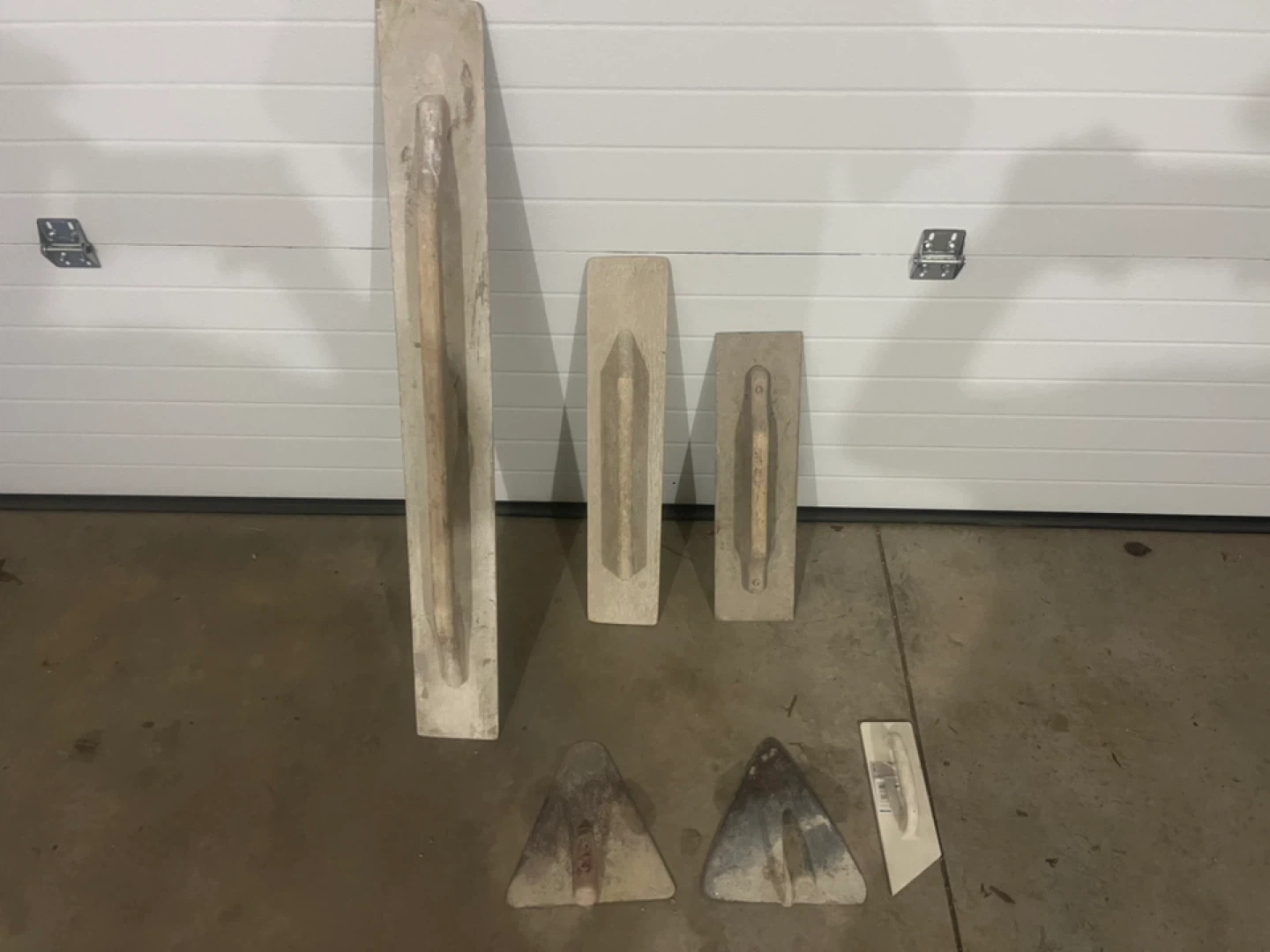 Set of 6 Concrete Trowels and Floats