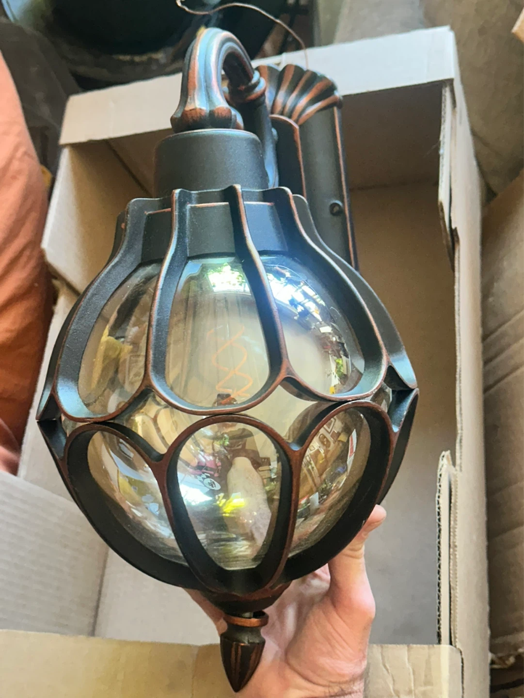 Light fixture wall sconce