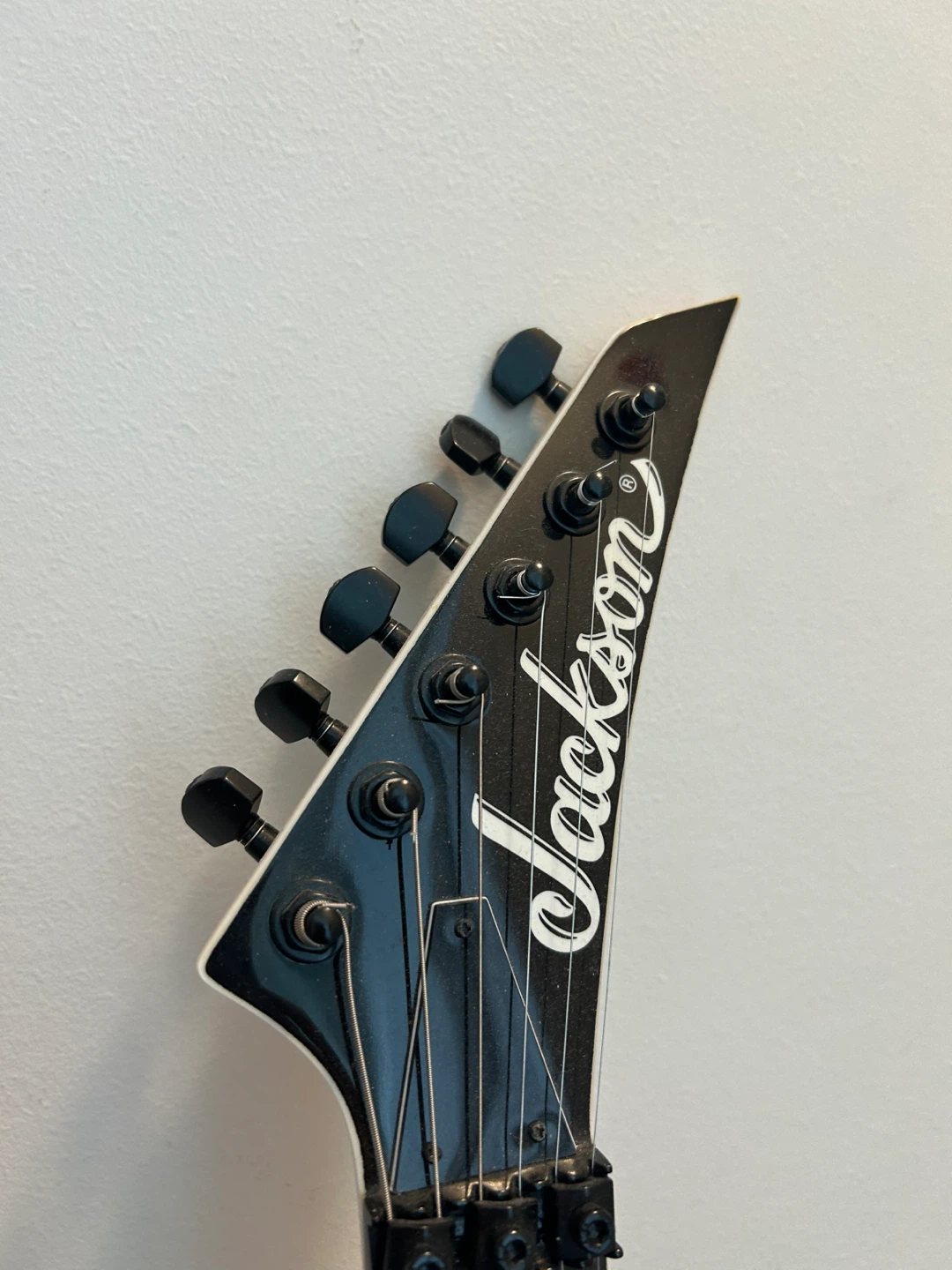 Jackson JS32 Dinky Electric Guitar – Purple - photo 3