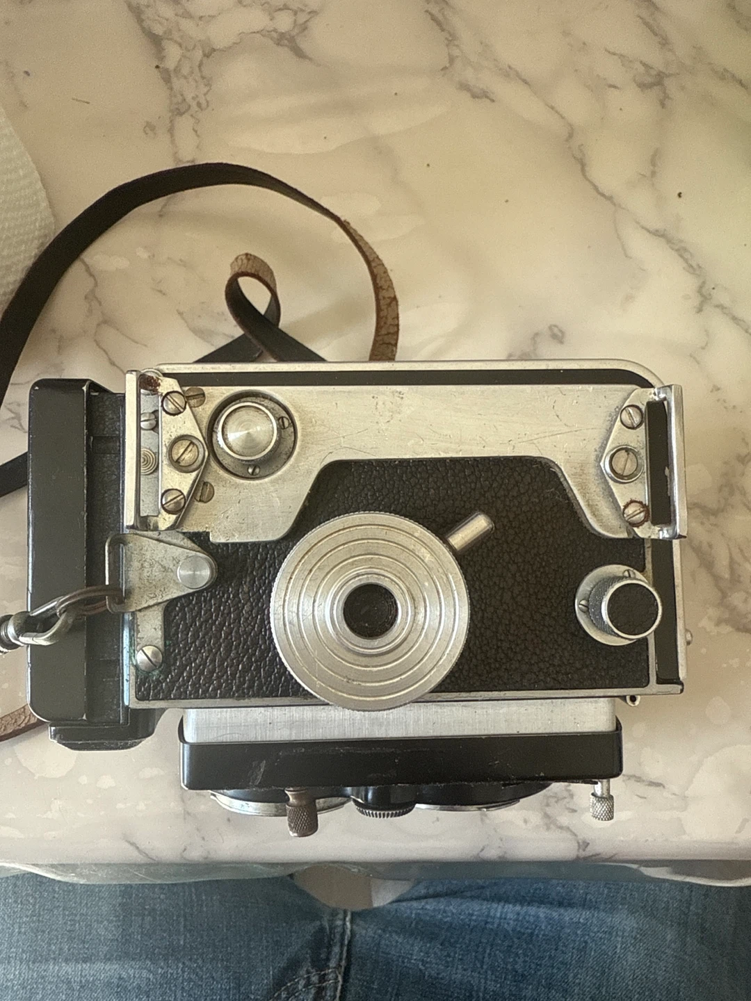 Rolleiflex Twin Lens Reflex Camera - photo 2