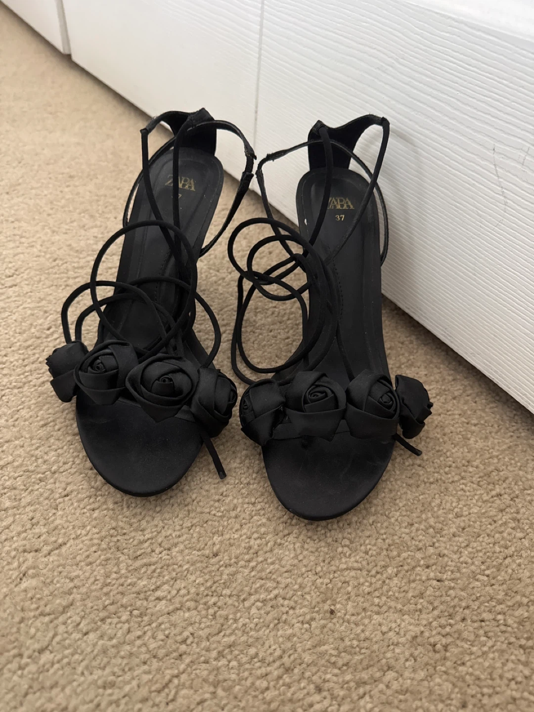 Black Zara Heels with Rose Embellishments Size 37