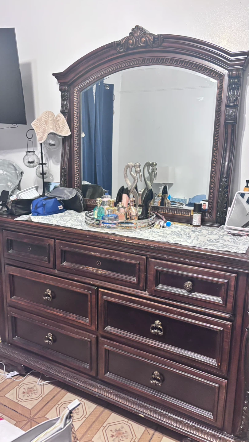 Dark Wood Dresser with Mirror - photo 4