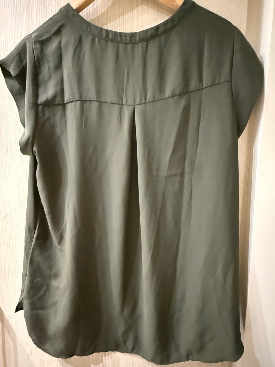 Reitmans Flowy Green Blouse - Size L - photo 5
