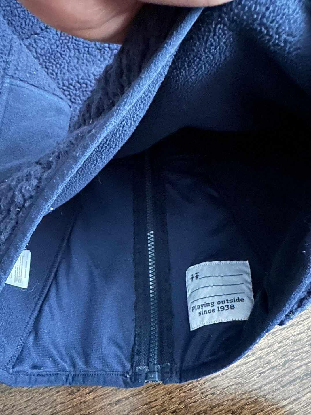 Columbia Fleece Jacket - Navy Blue - Youth Size S - photo 2