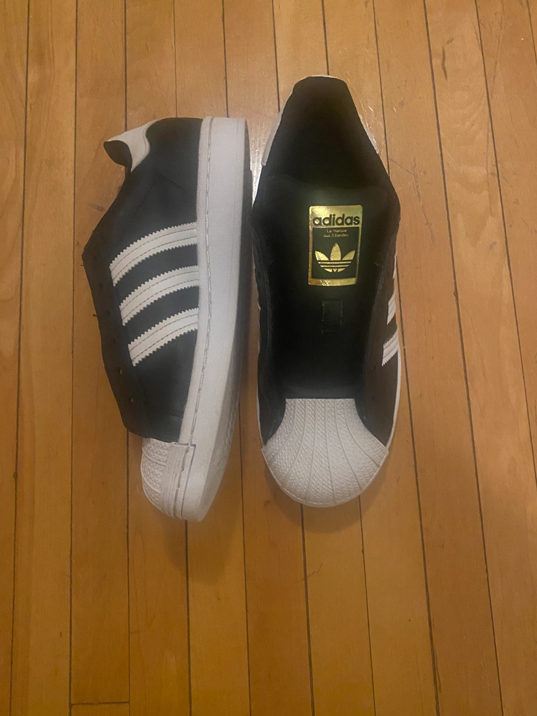 Adidas Superstar B/W Size 6.5
