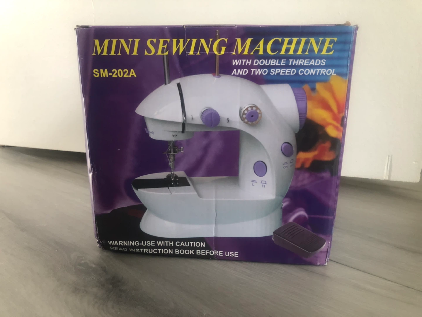 Mini Sewing Machine