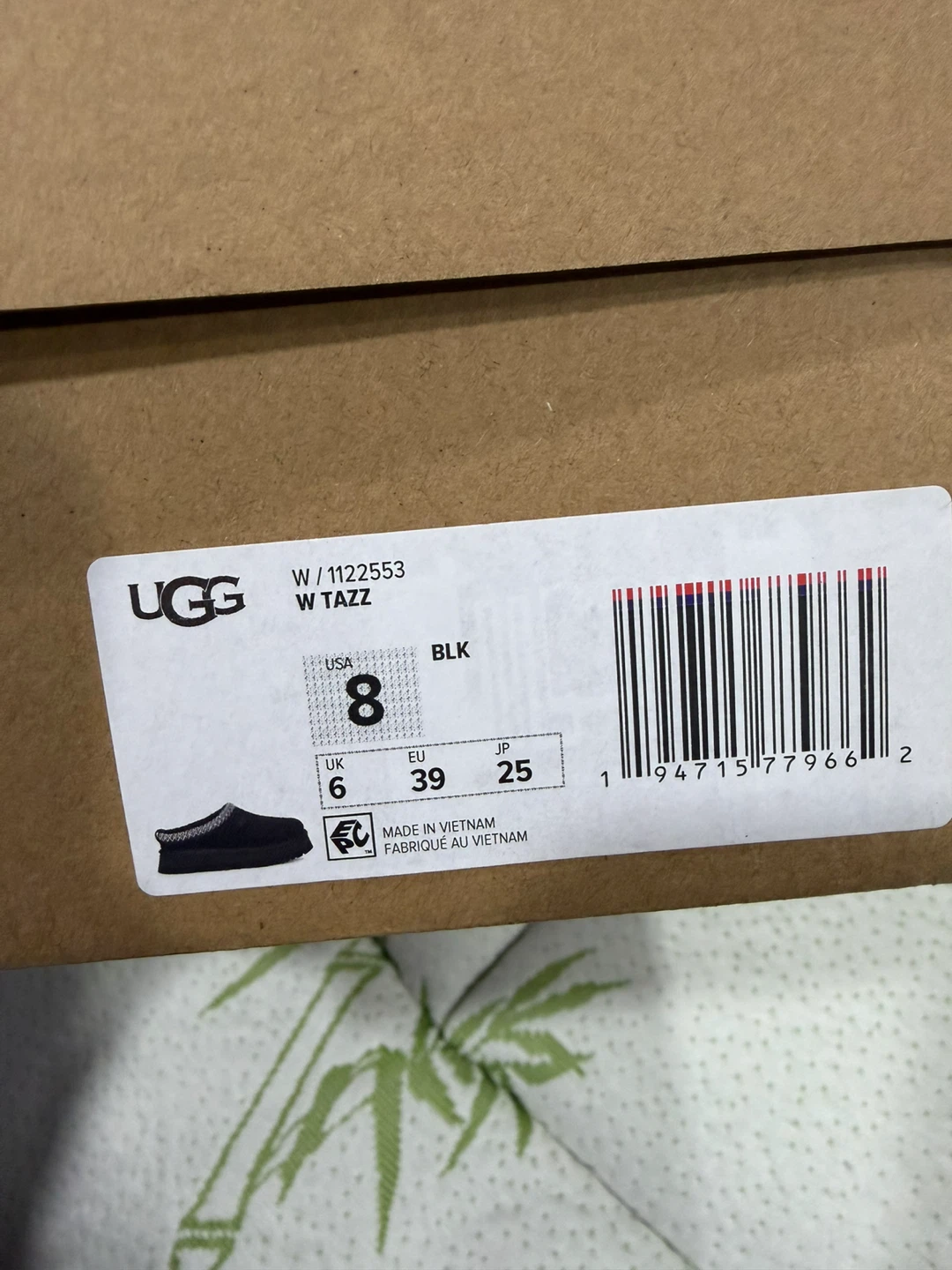 UGG W Tazz Slippers Size 8 Black - photo 4