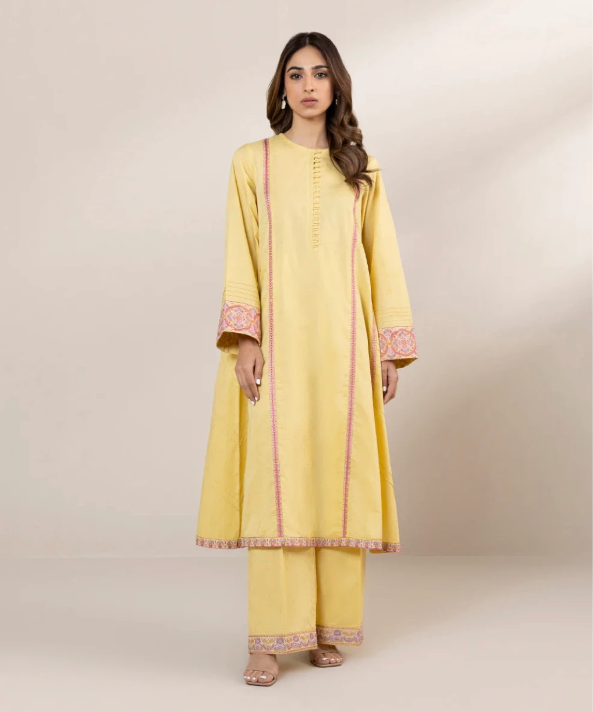 Sapphire Yellow Embroidered 3-Piece - photo 2