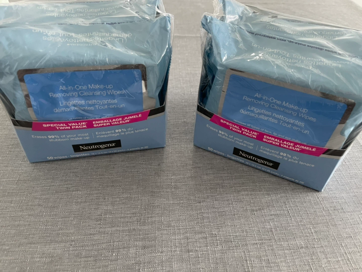 Neutrogena Make-up Removing Cleansing Wipes
