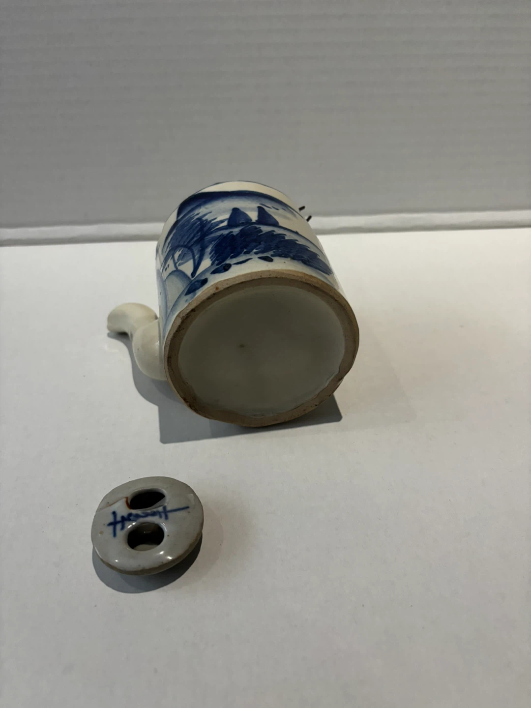 antique Chinese teapot - photo 4